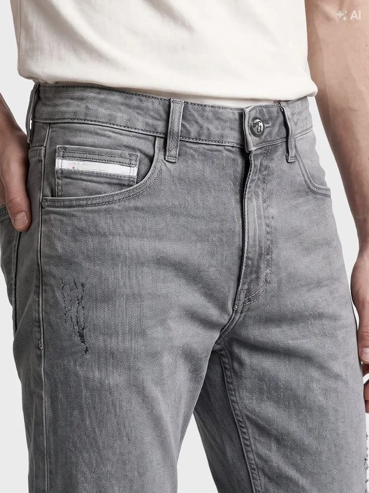 Grey straight solid street wear jeans thumbnail 2