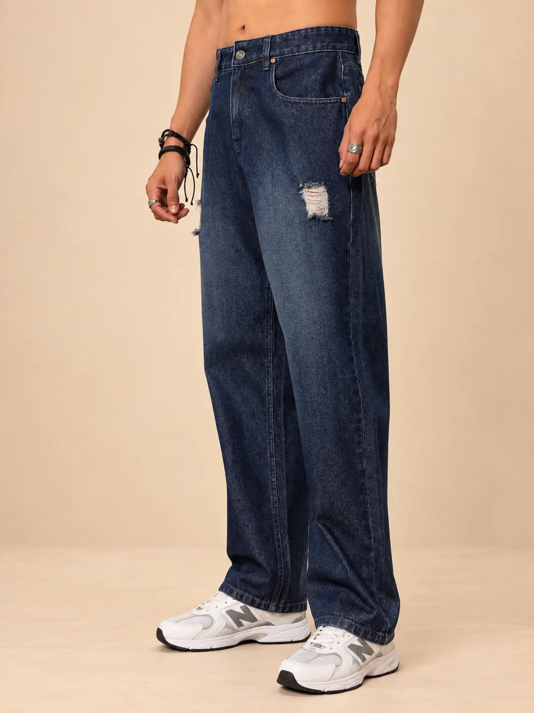 Men's navy blue washed jeans thumbnail 2