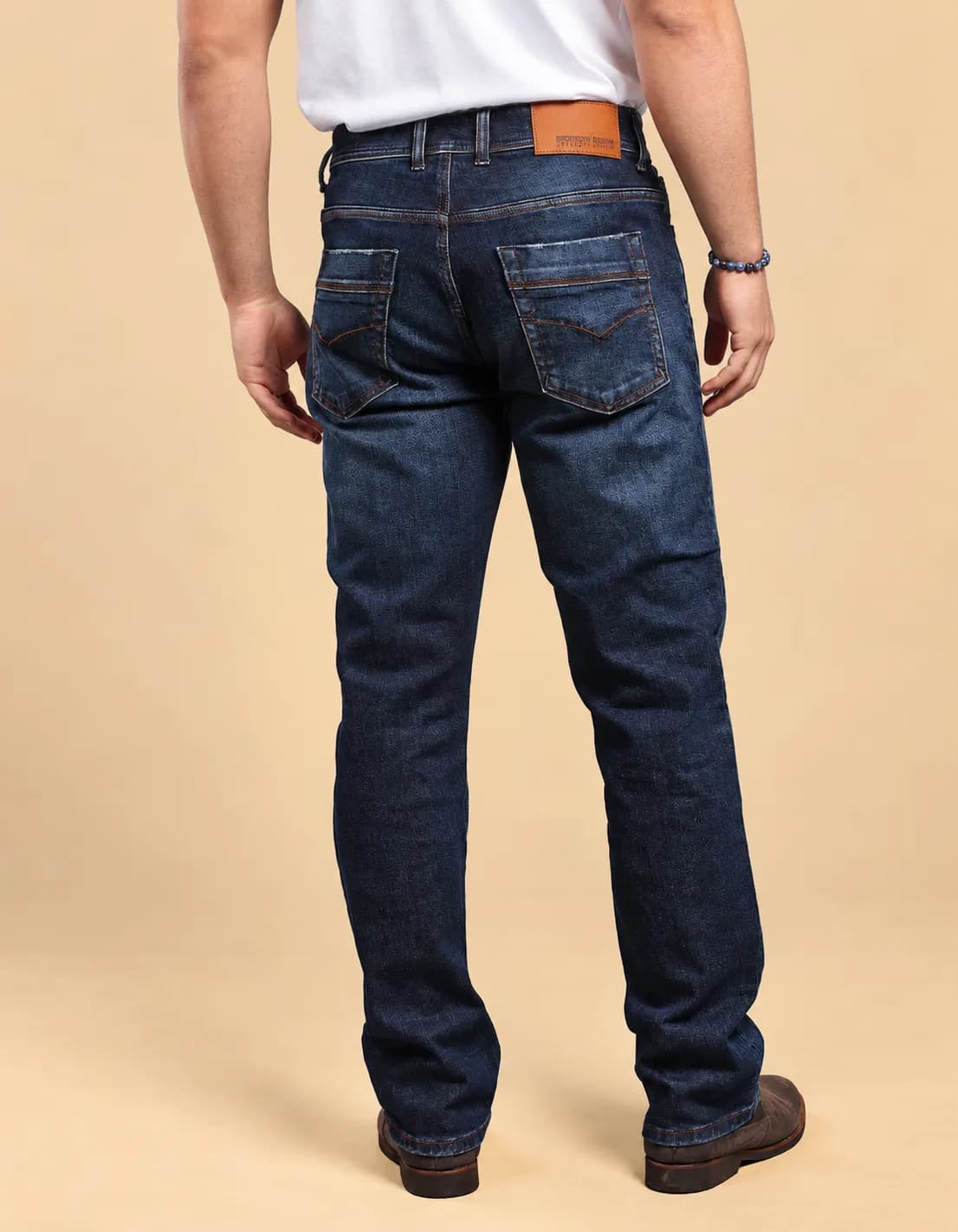 Dark blue midrise jeans thumbnail 3