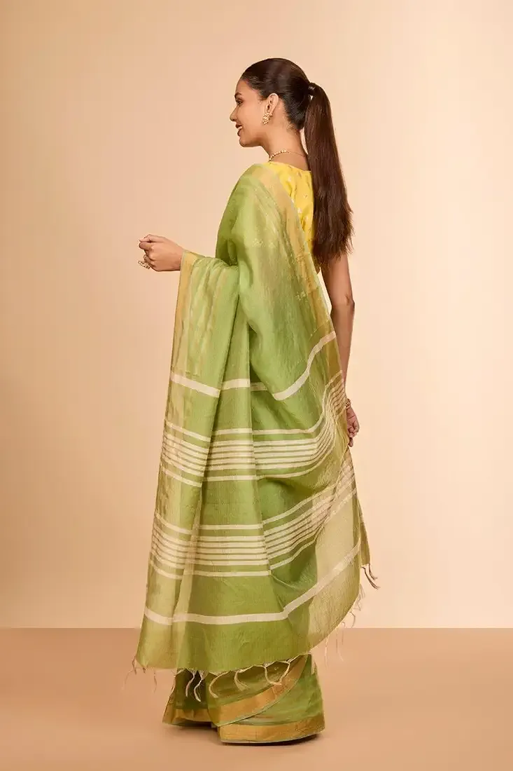 Women Green Bhagalpur Woven Silk Viscose Saree with Unstitched Blouse Piece thumbnail 2