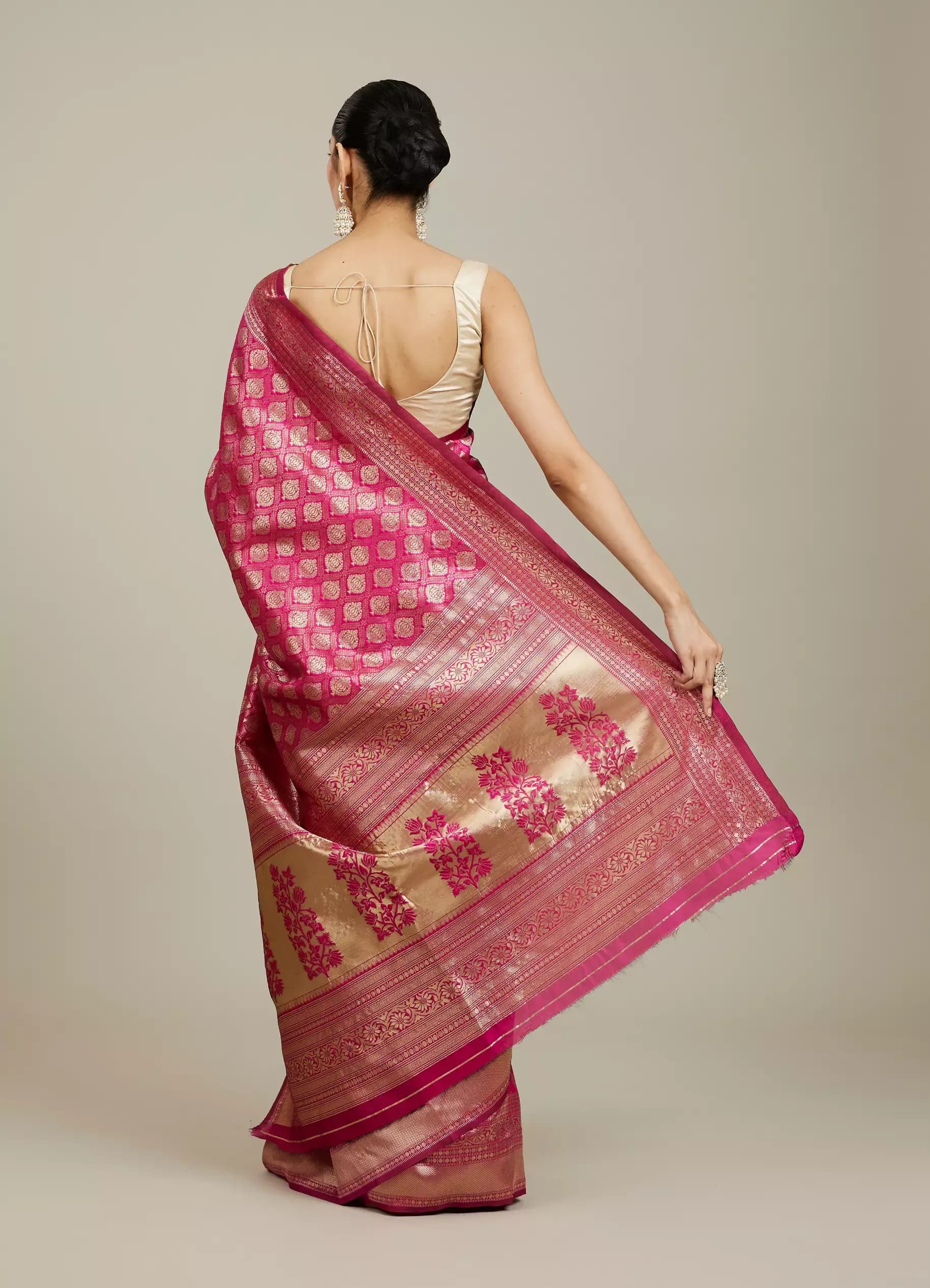 Women’s Pink Banarasi Zari Woven Silk Saree with Unstitched Blouse thumbnail 4