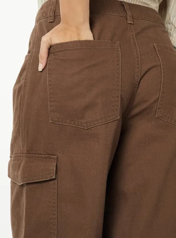 Women Solid Wide Leg High-Rise Cargo Jeans thumbnail 4