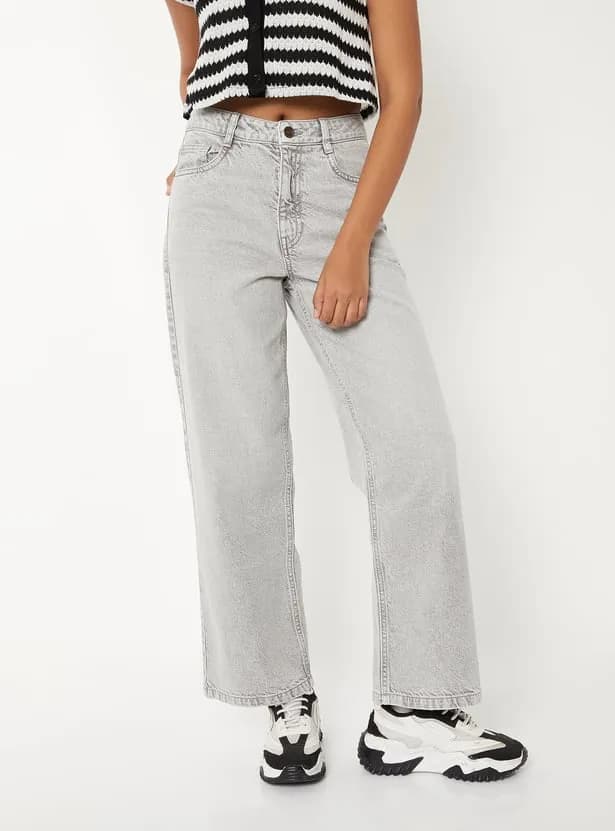 Women Stonewash Wide Leg Jeans thumbnail 2