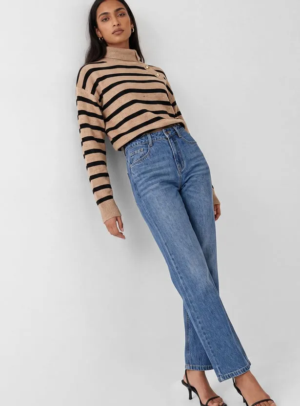 Women High Rise Washed Jeans thumbnail 3
