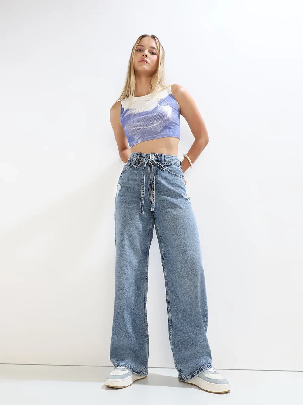 Distressed Drawstring Wide Leg Jeans thumbnail 3