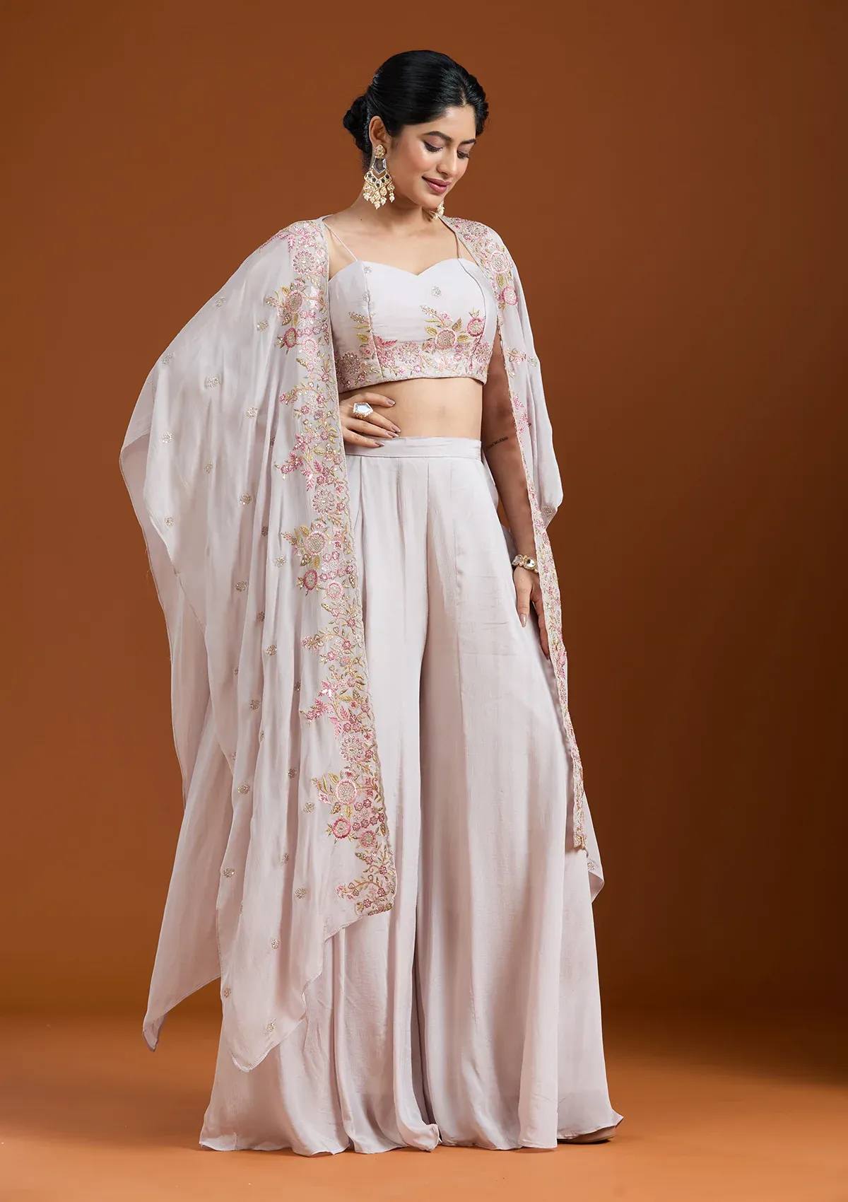 Off White Chinon Threadwork Jacket Kurta With Palazzo And Dupatta thumbnail 4