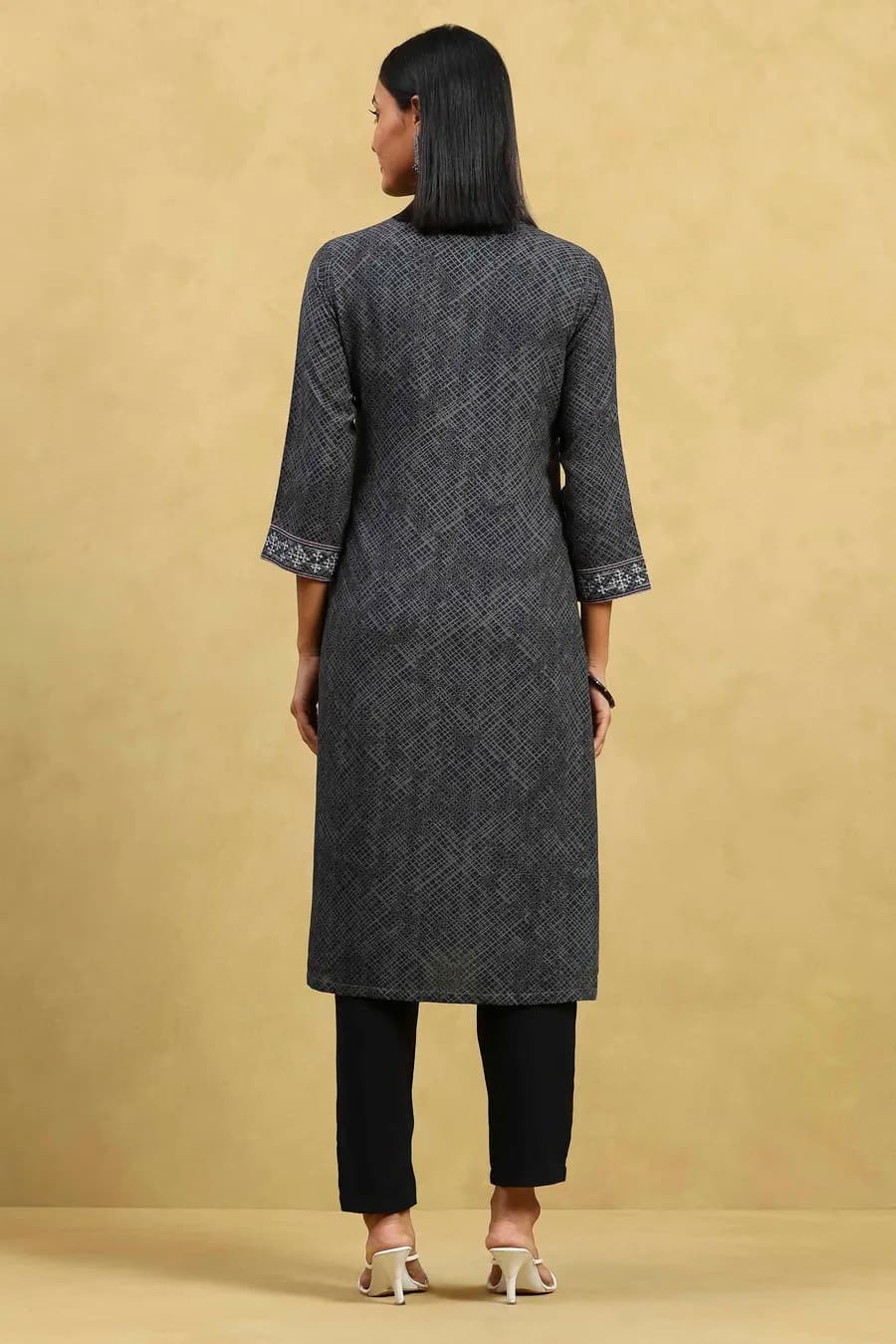 Grey Viscose Rayon Printed Straight Kurta thumbnail 4
