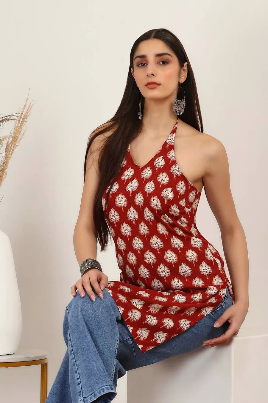 Red Rayon Straight Kurtas thumbnail 4