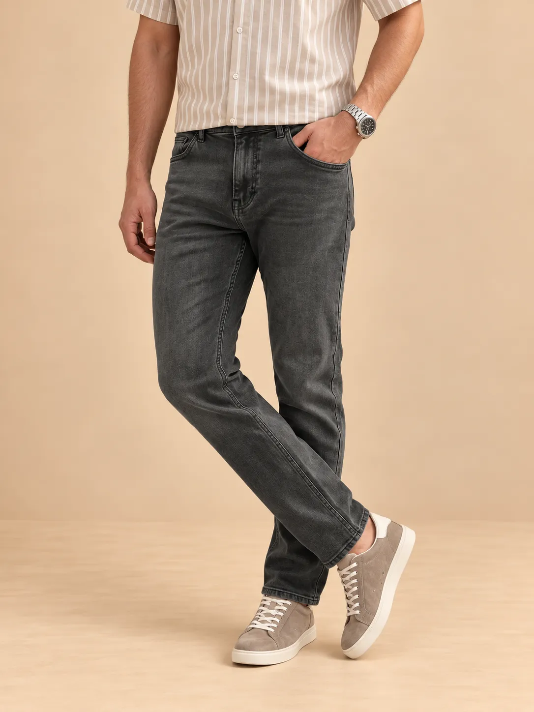 Men's green casual jeans