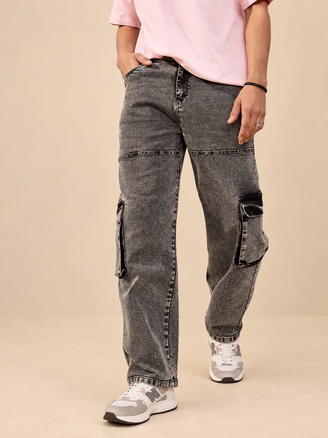 Men's black washed cargo jeans
