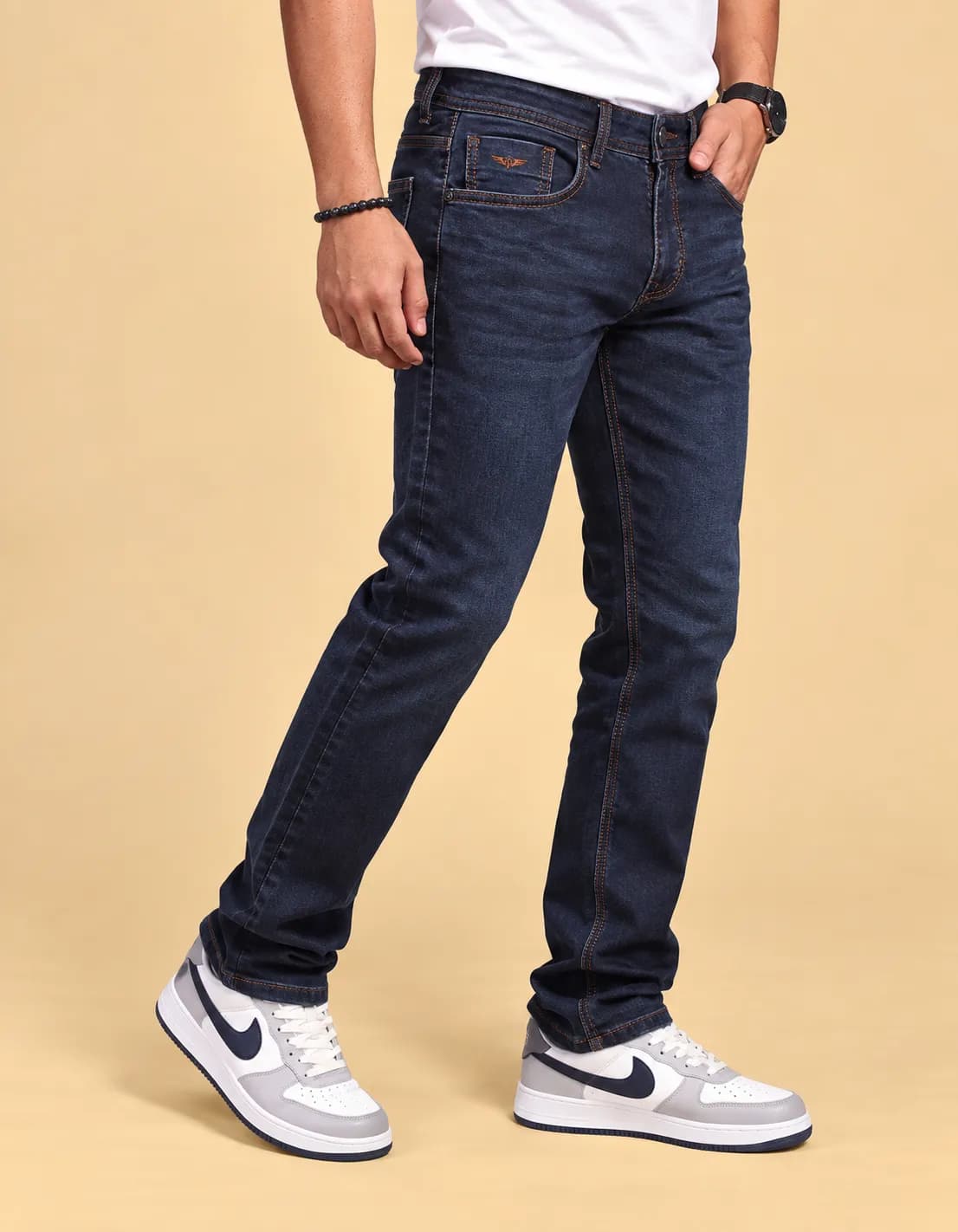 Med dark blue midrise