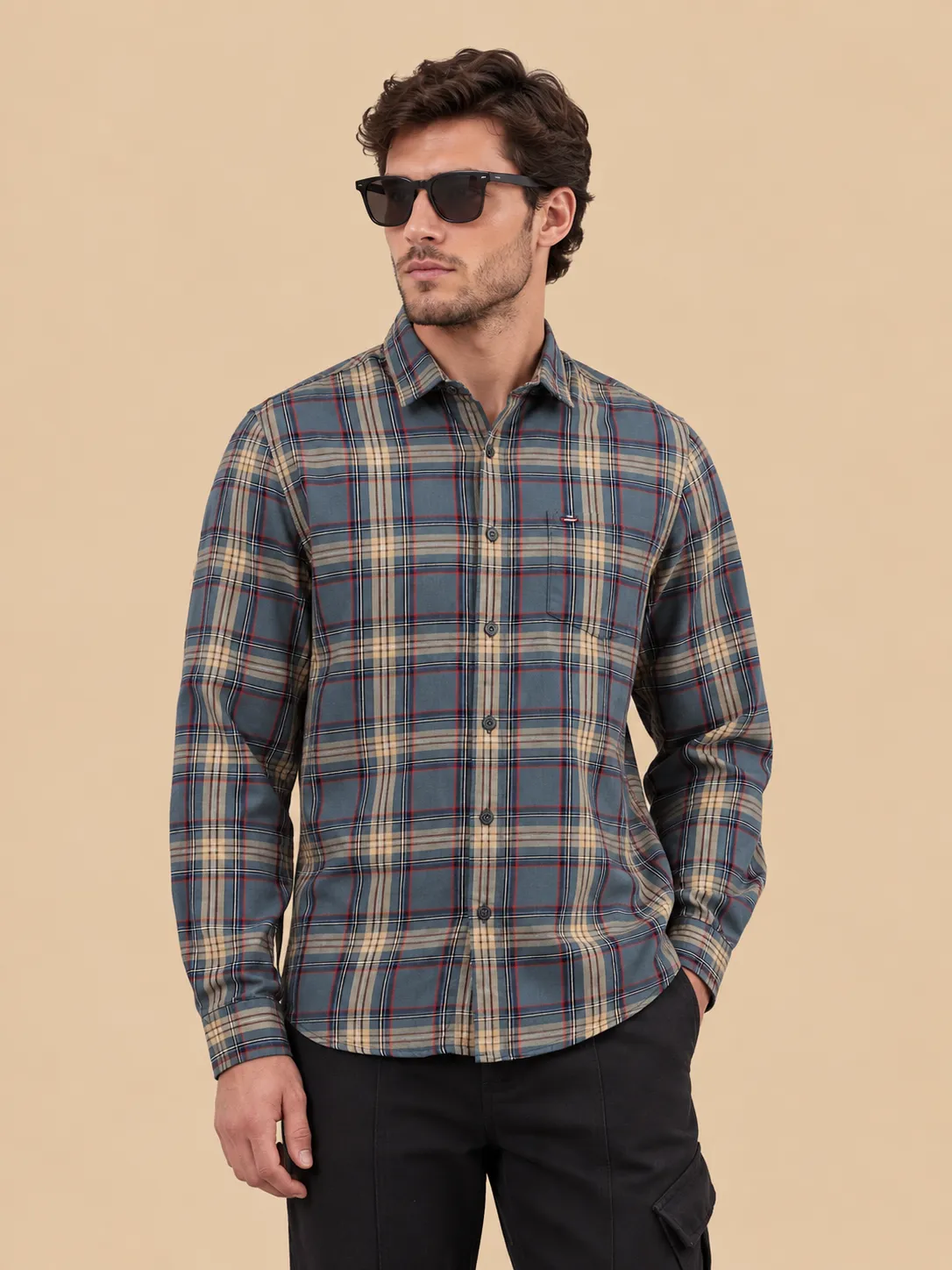 Khaki Relaxed checkered