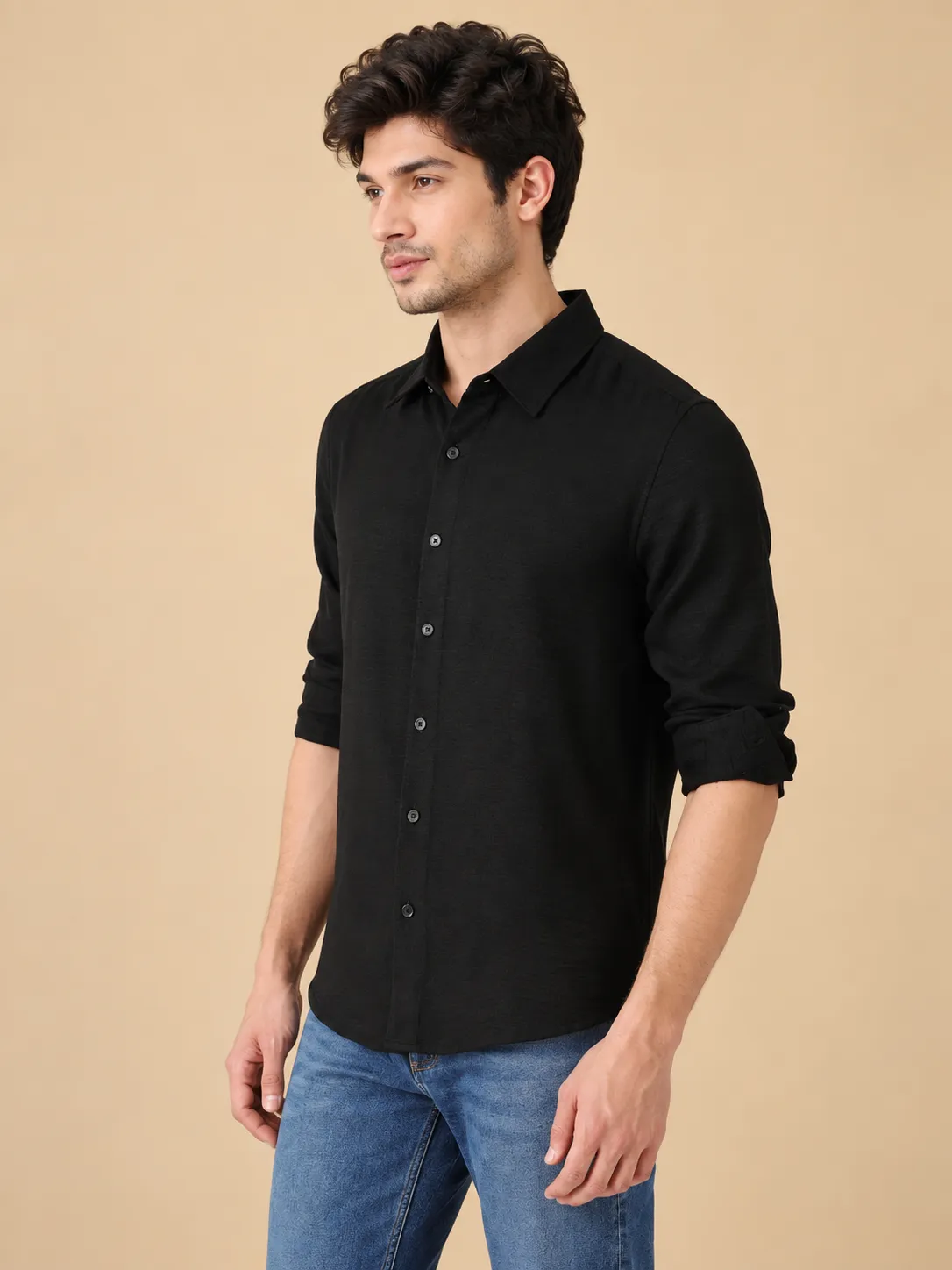 Black slub-textured woven