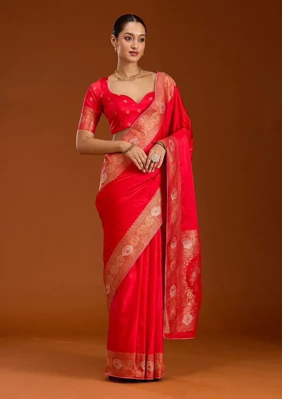 Red Silk Plain Zariwork Saree With Matching Blouse Piece